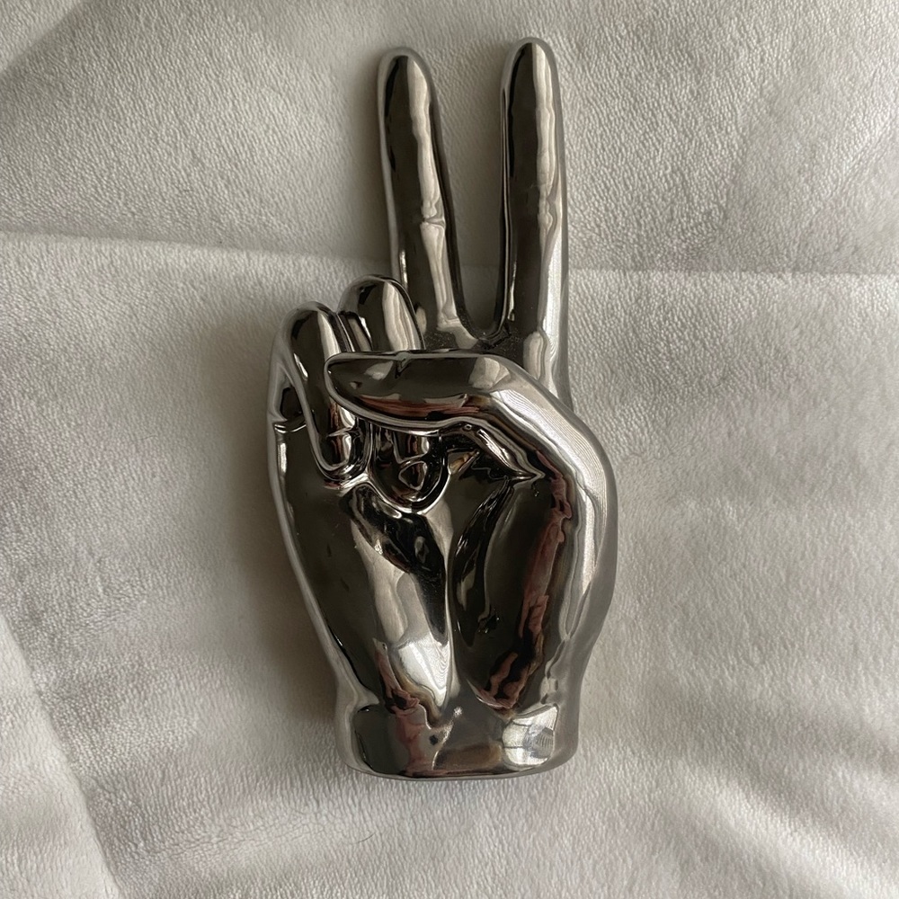 peace sign room decor